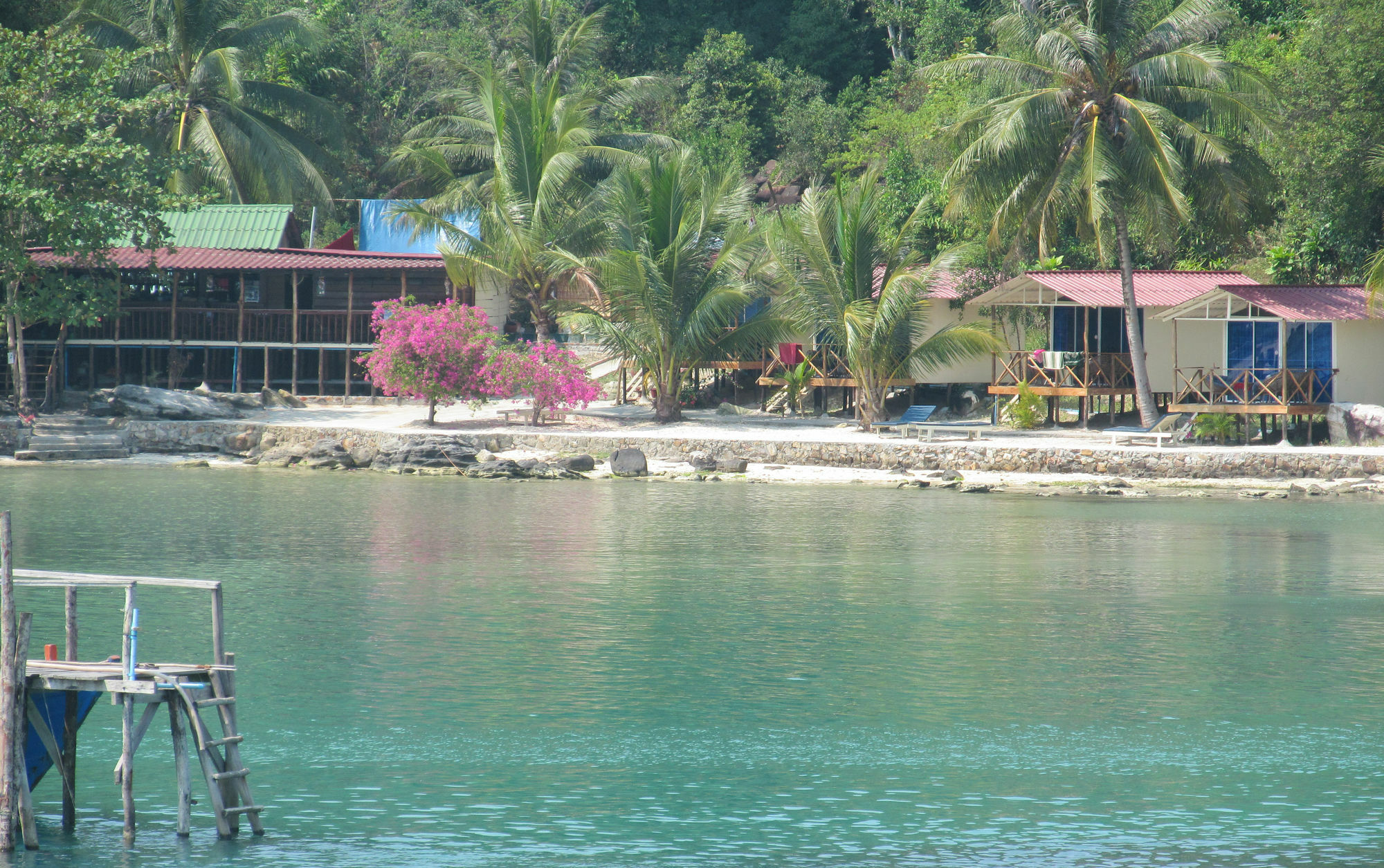 Freedom Bungalow And Resort Koh Rong Sanloem Exterior photo